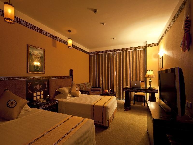 Brahmaputra Grand Hotel ラサ エクステリア 写真