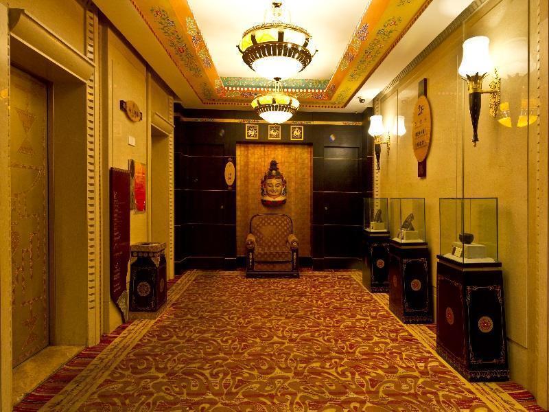 Brahmaputra Grand Hotel ラサ エクステリア 写真